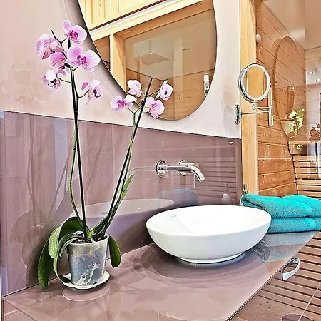 Apartment Luxury House Noble- Location In Town *