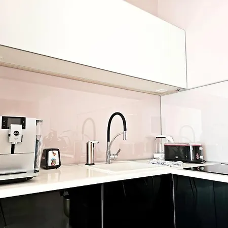 Apartment Luxury House Noble- Location In Town