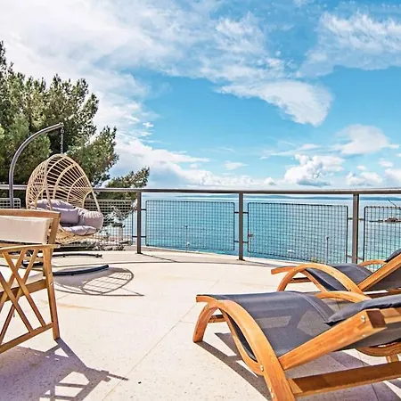 Luxury House Noble- Location In Town Apartamento
